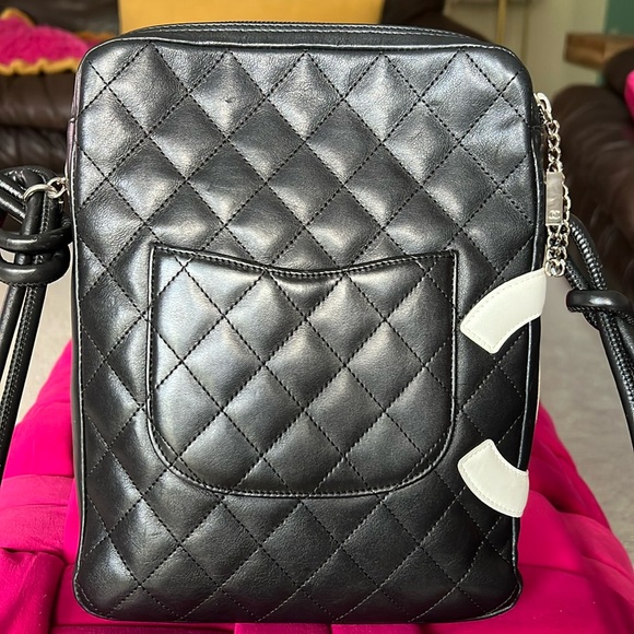 Chanel Cambon Crossbody Bag (2004-2005) - Picture 6 of 15